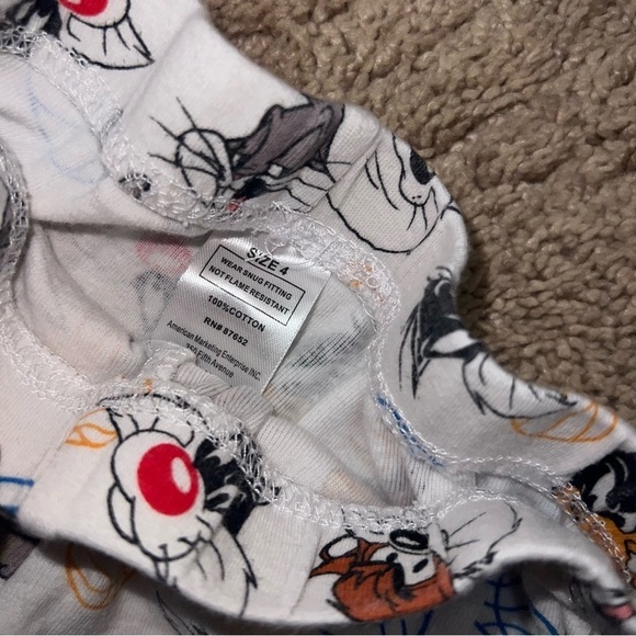LeBron James Space Jam Basketball Bugs Bunny Tasmanian Devil Pajamas Size 4 - Picture 6 of 7